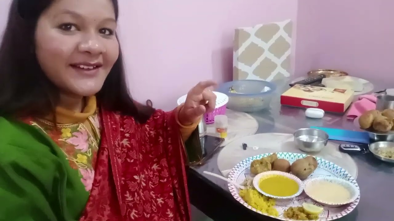 Aaj Ham* bade bhai sahab ke## retirement party main gaye the #bahut khoob enjoy Kiya.🙏🤗🤗🎉🥳🎂