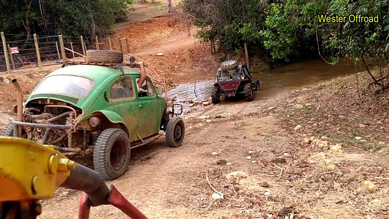 Trilha de Gaiola e Fusca Baja - MG