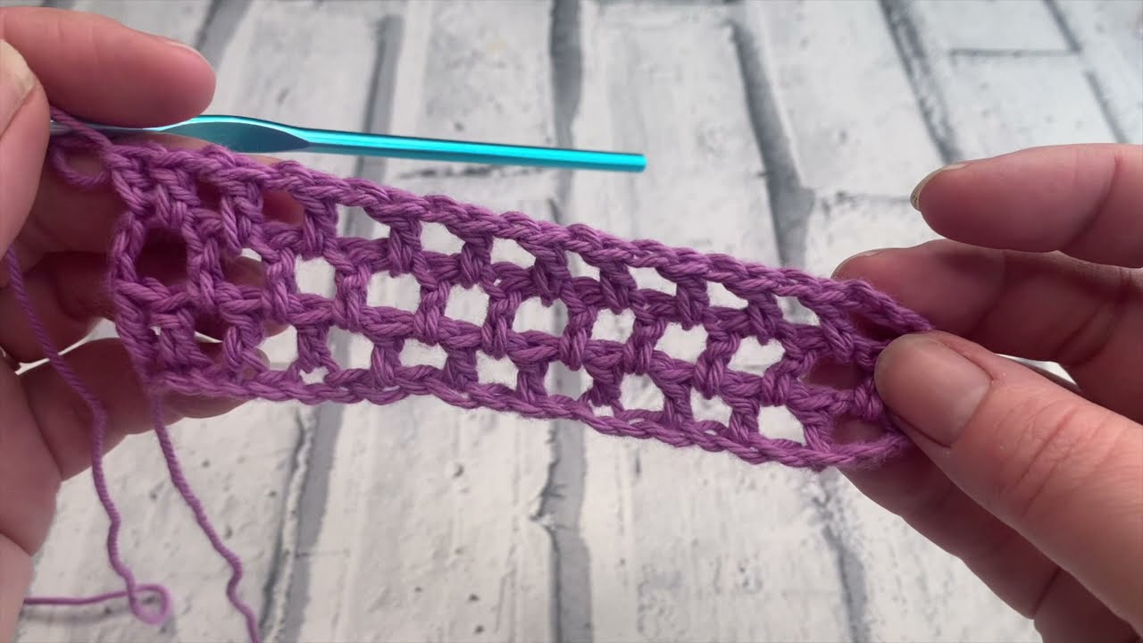 How to crochet Offset Mesh Stitch Tutorial