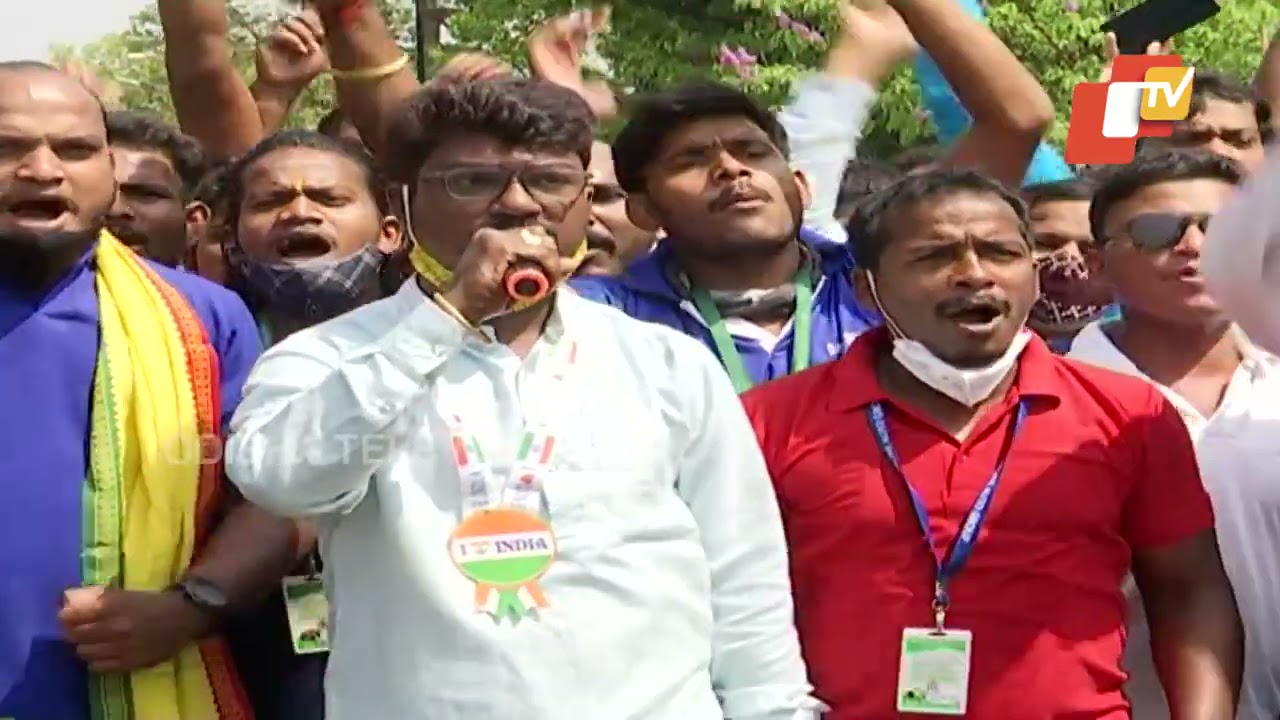 Auto Rickshaw Drivers In Bhubaneswar Launch Protest Against Online Taxi Aggregators
