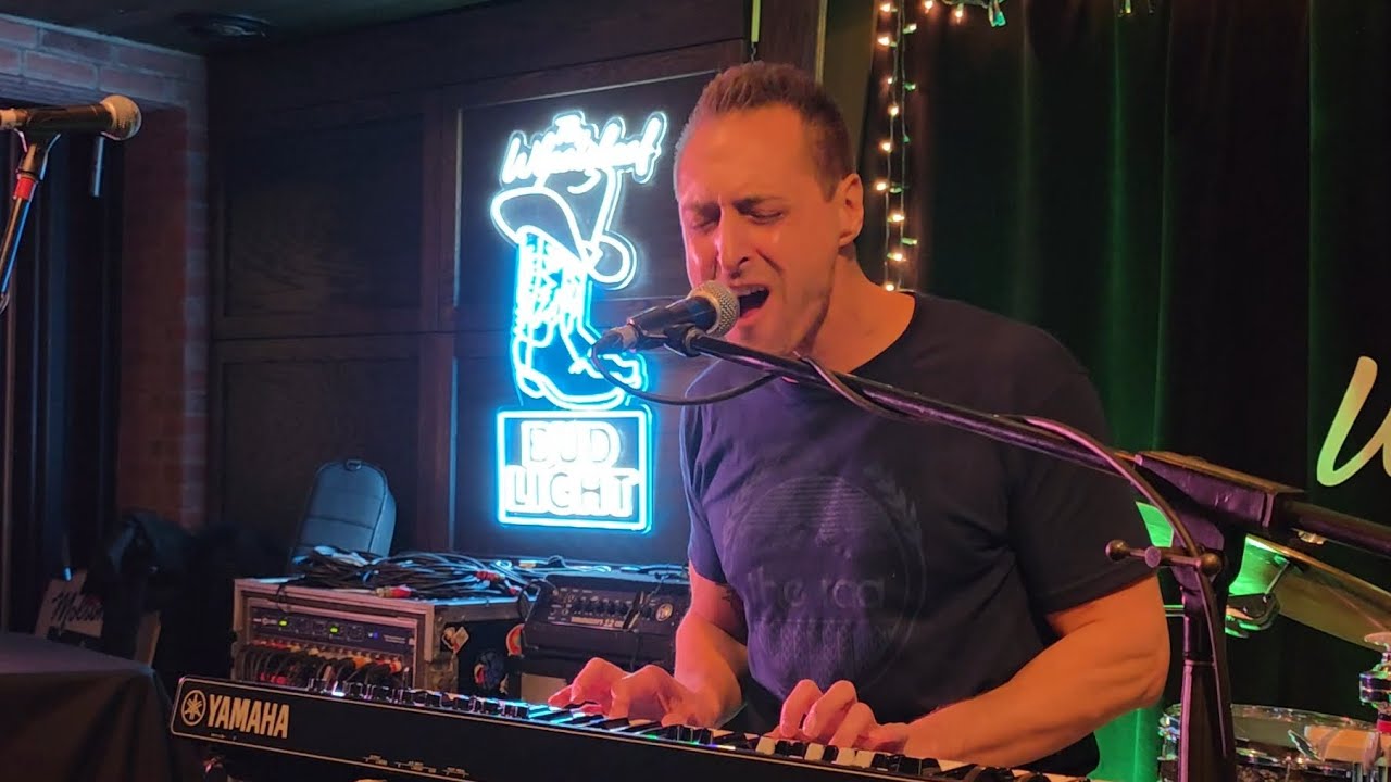 Around in Cirles - Vida (piano cover)  Live from The Wheatsheaf Tavern, February 3, 2026 
