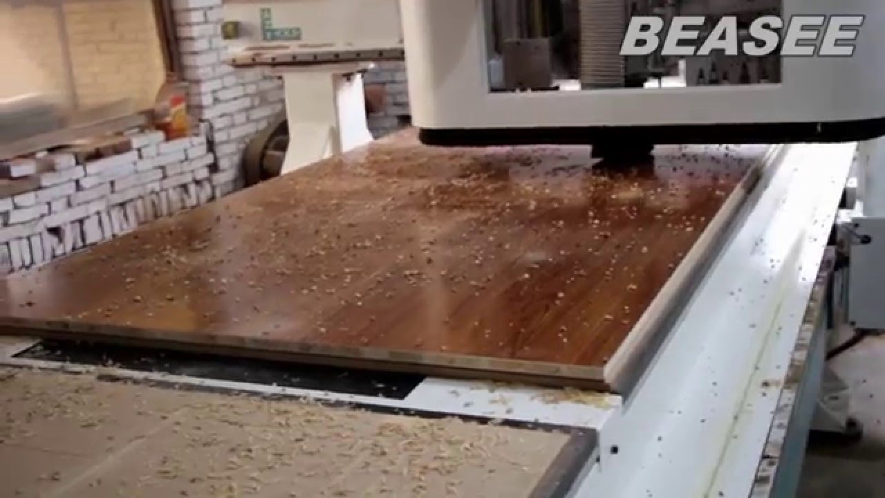 BEASEE CNC router working on wood MDF.wood cutter.MDF cutting machine