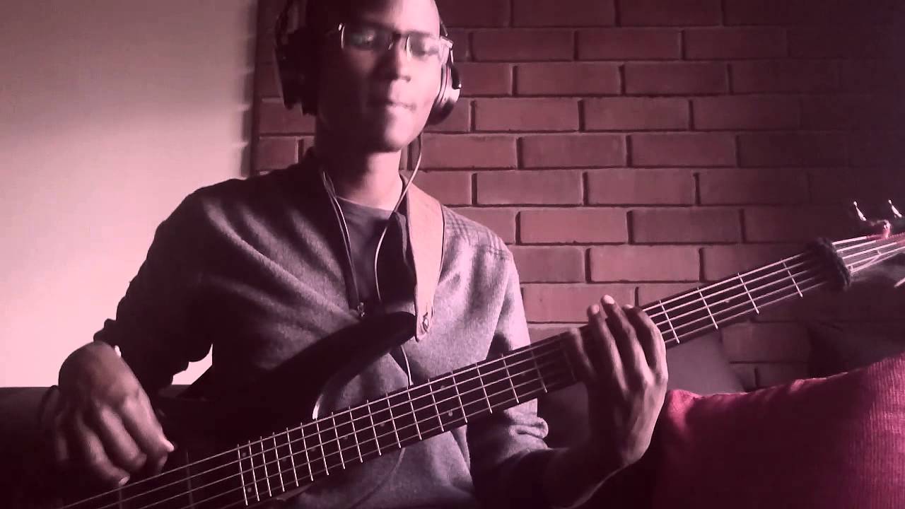 Happy -Tasha Cobbs (Bass Cover) | #GrooveThursday with Flying Bassman