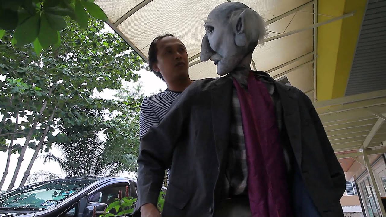 Workshop Natacha Belova puppets, masks & costumes   Malaysia 2014
