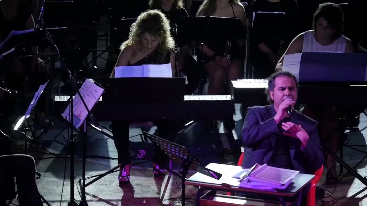 Alessio Santamaria interpreta Il Maestro di Renato Zero.  Tributo a Renato Zero Cover