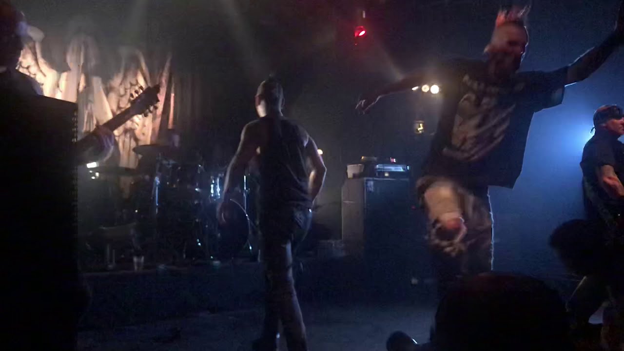 Discharge - Live @ Magasin 4, Brussels - 19/10/2019