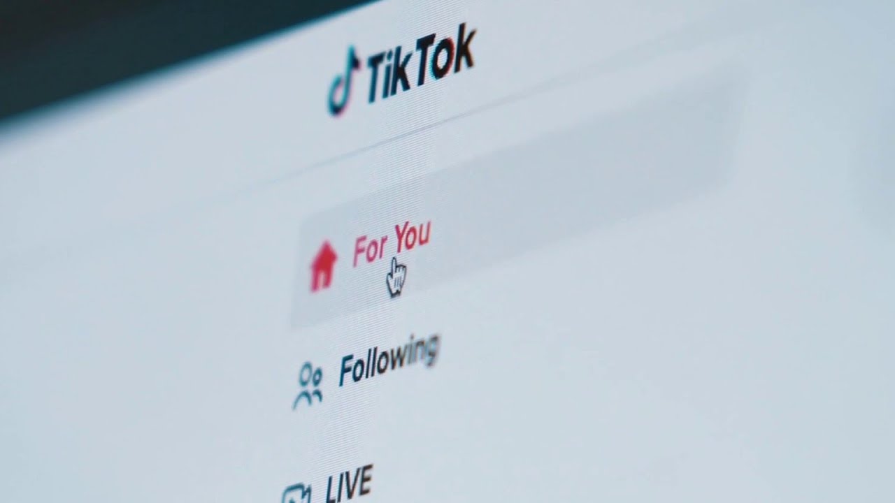 Trump expected to sign executive order allowing U.S. investors to buy TikTok&rsquo;s U.S. assets