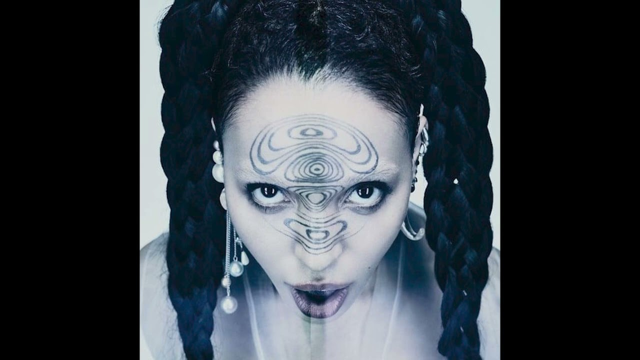 FKA twigs - Drums of Death (but there's sort of a drop)