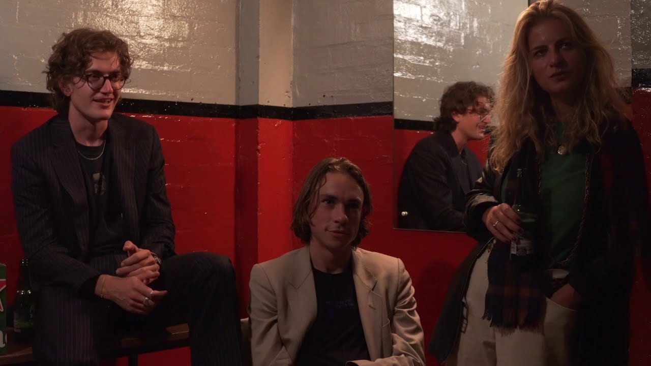 SPORTS TEAM // INTERVIEW WITH VINTAGE SOCIETY