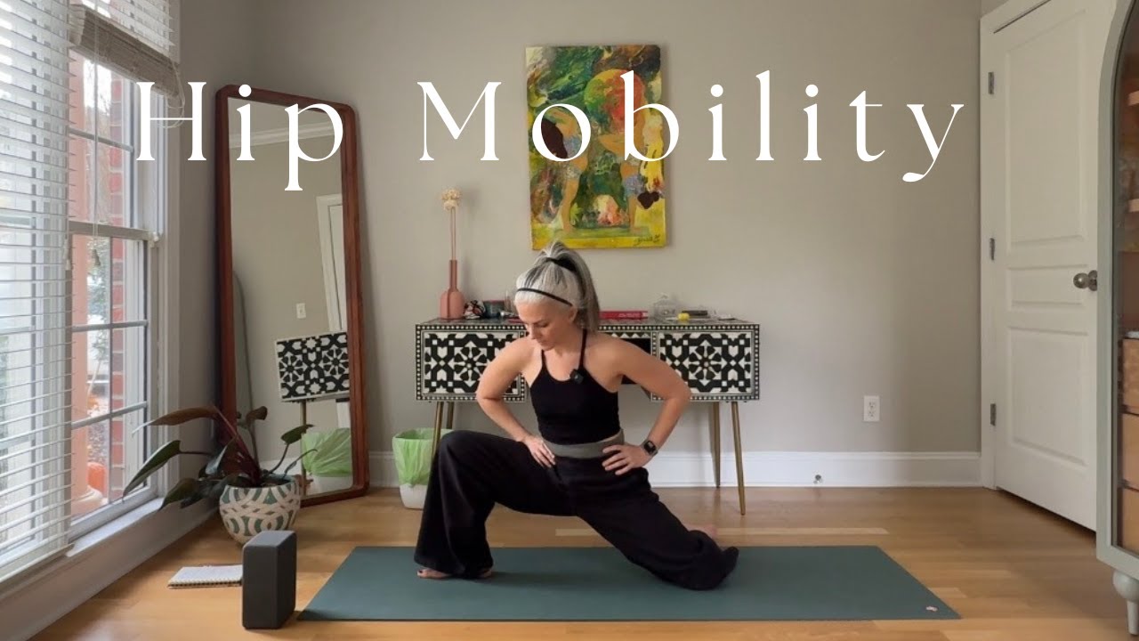 15 min Hip Mobility Yoga Flow
