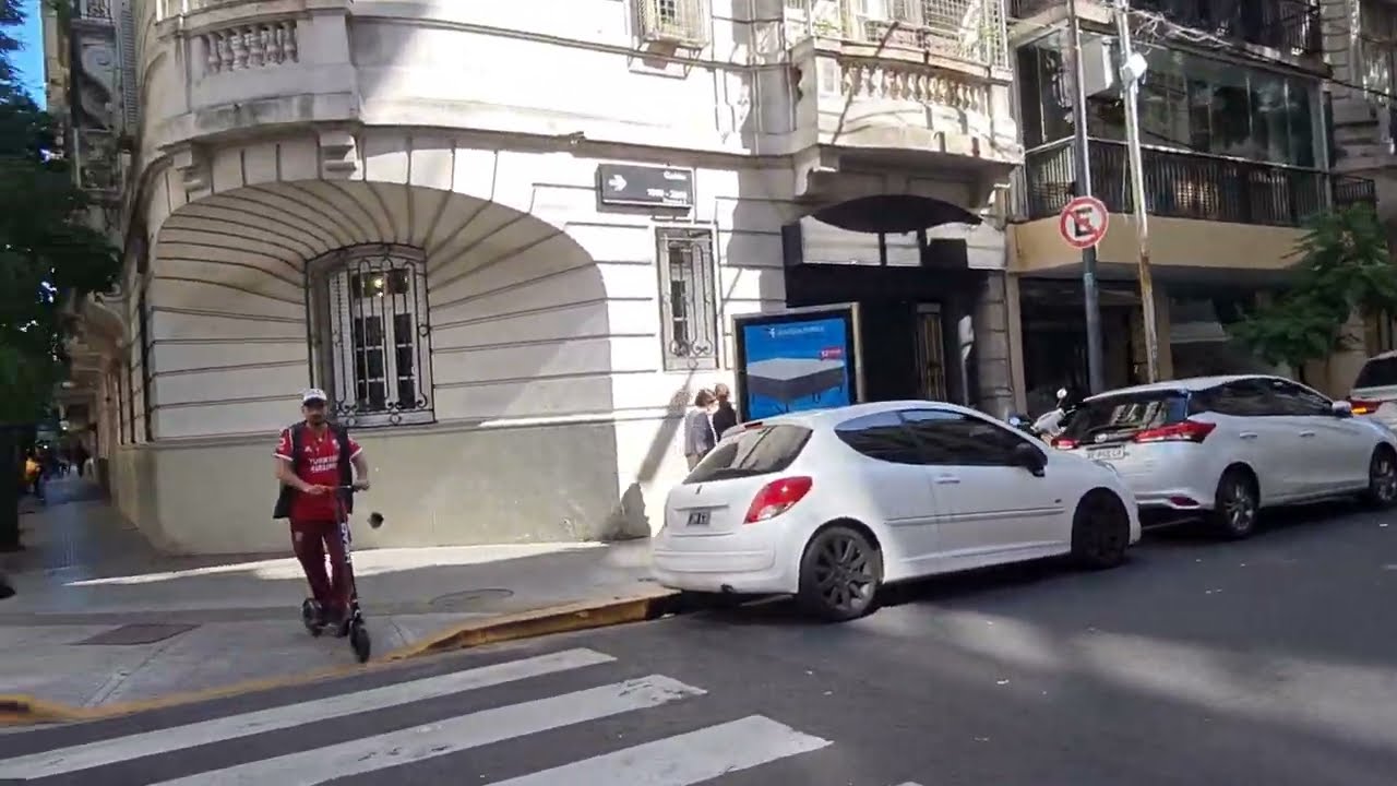 Calle Ayacucho. Buenos Aires Argentina
