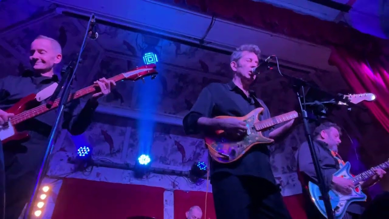 Wallflower - The Monochrome Set - The Deaf Institute - 6 March 2026