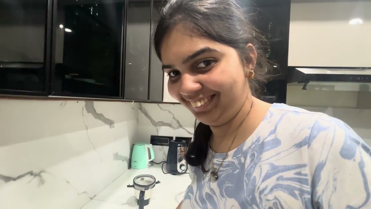 Making cake for gossips part 2