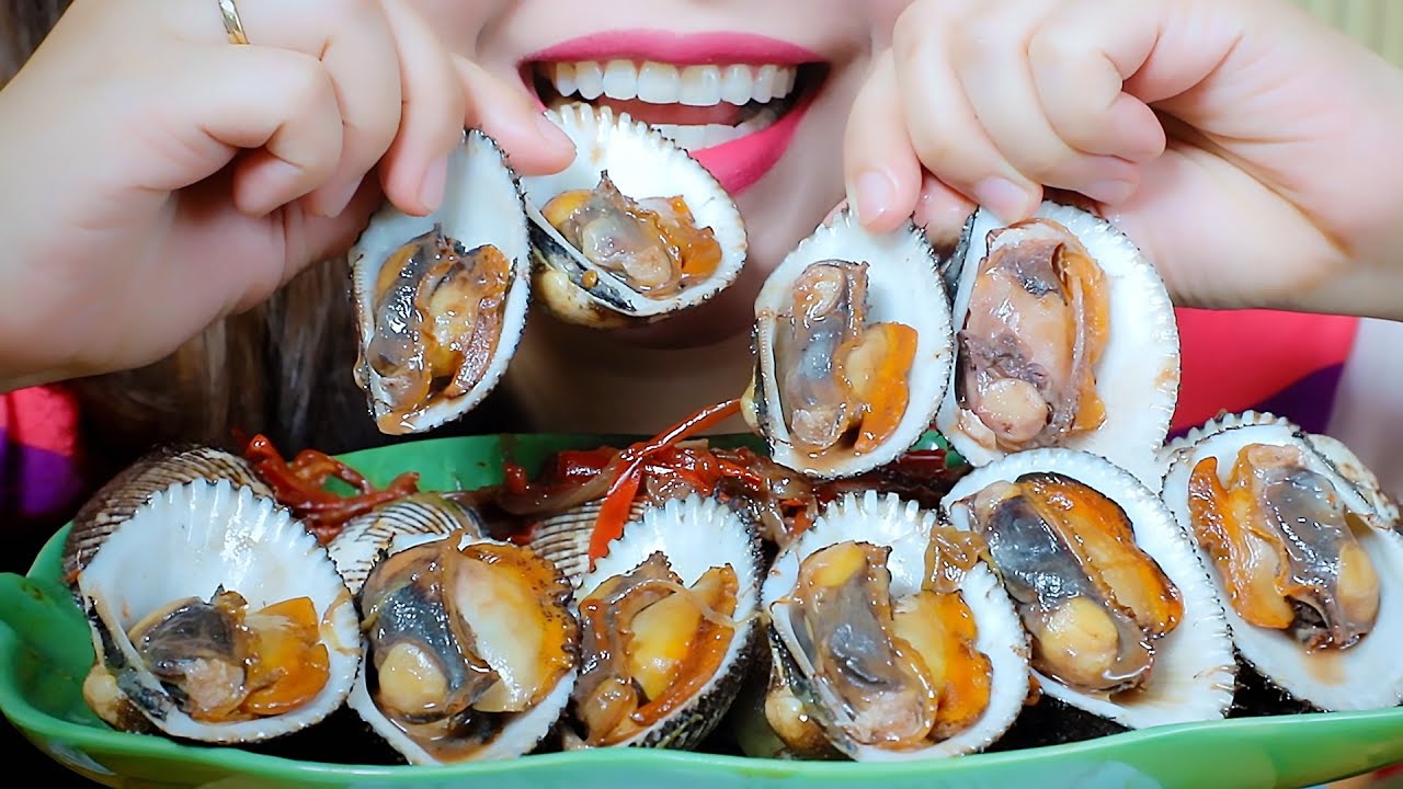 ASMR EATING HAIR CLAMS(ARK CLAM) STIR FRIED WITH GREEN ONION AND CHILI PEPPER | LINH-ASMR 먹방 mukbang
