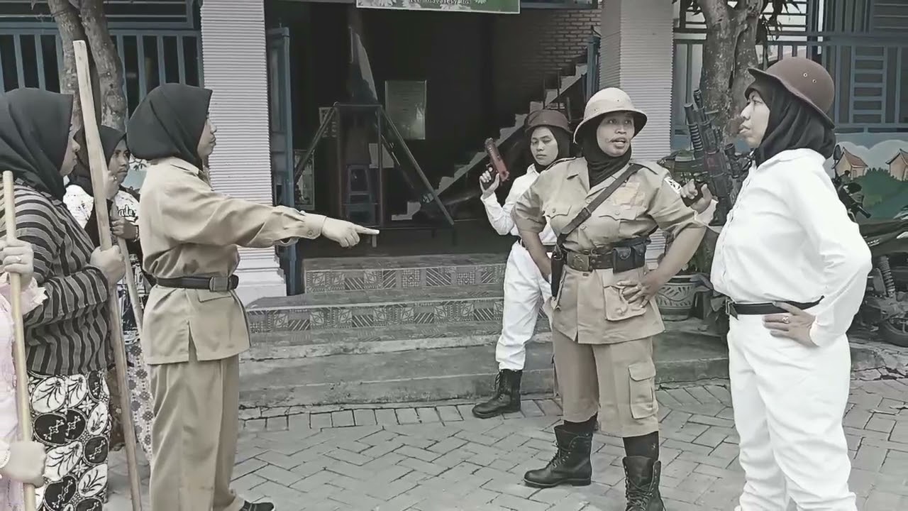 PAHLAWANKU INSPIRASI KU peringatan Hari Pahlawan 10 November 2021 Kb-Tk Mutiara Biru Cerme-Gresik