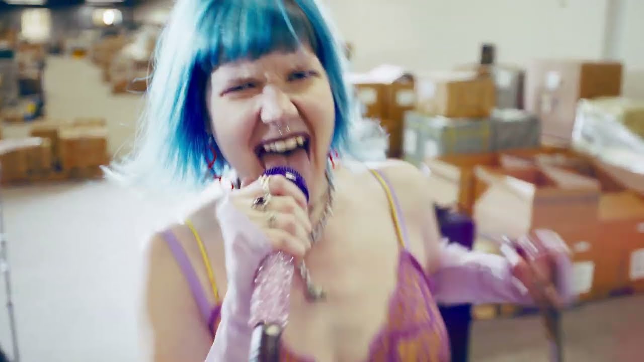 THE SOUNDOFF - CUT IT ALL OUT  (Official Video)