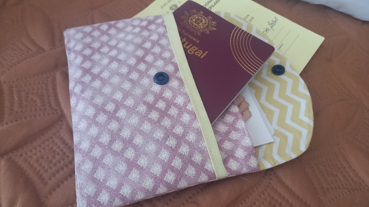Pochette pour documents de voyage~Couture Anaïs.