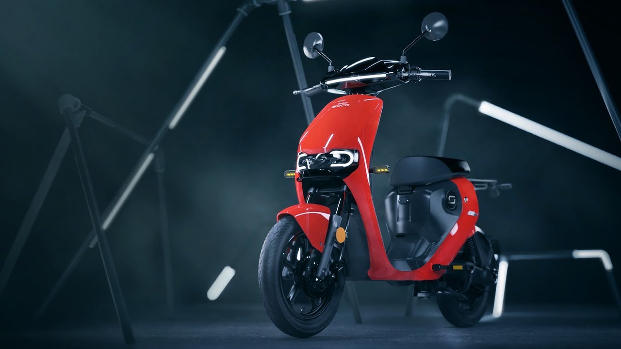 2021 SUPER SOCO CUX | Electric Vehicle Channel