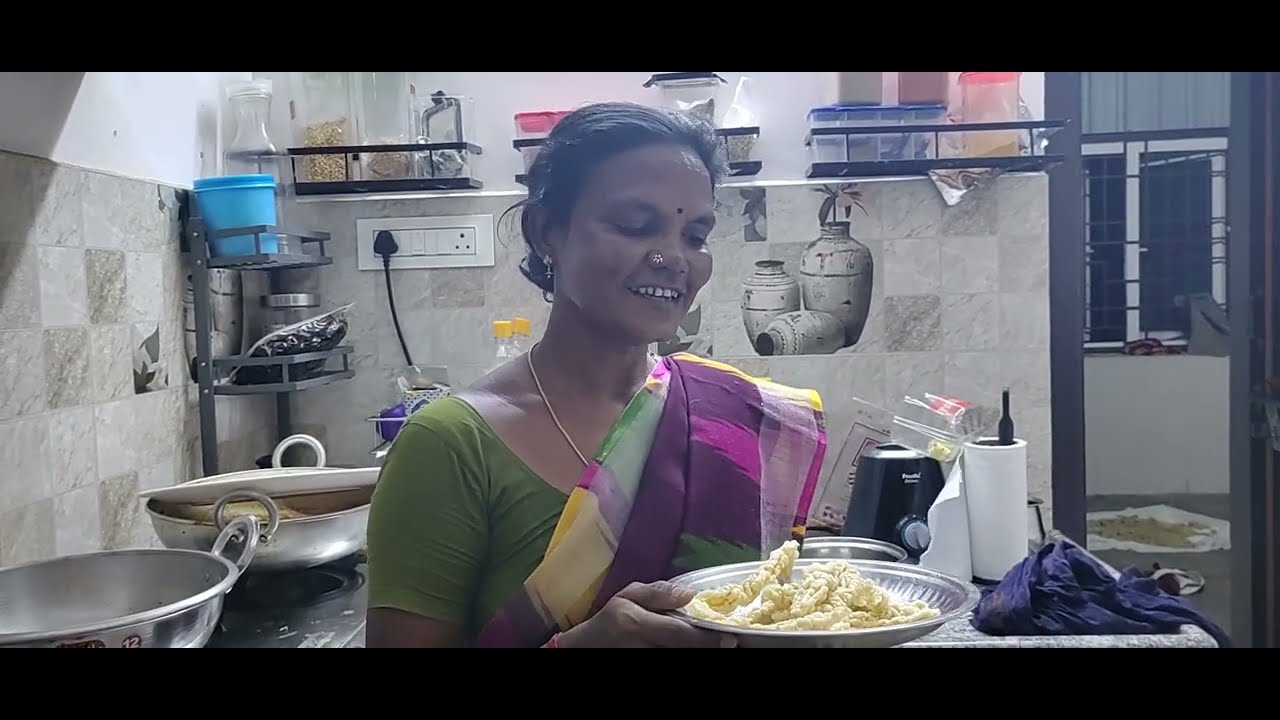 Aunty வீட்டில் அம்மாவின் Routine