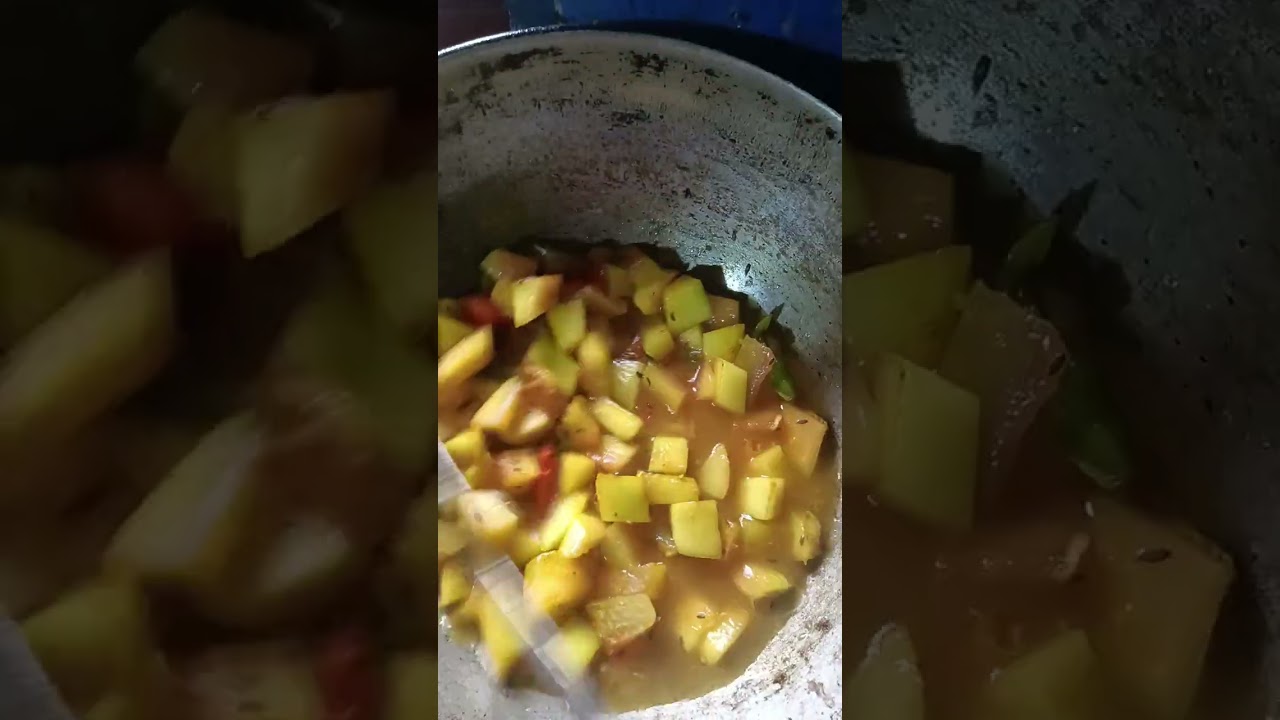 তরমুজের সব্জি নিরামিষ রান্না করলাম আজ।