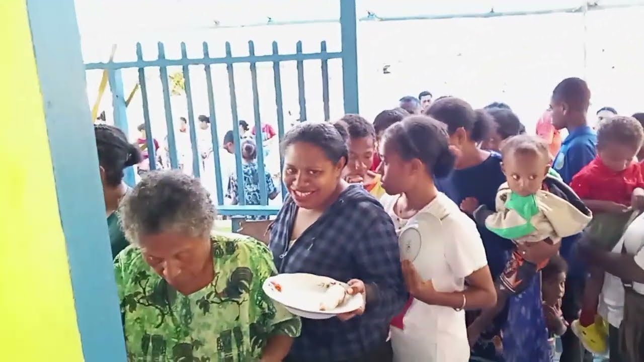 Jamuan Kasih di hari Ultah MUNARA dan FIR 😇