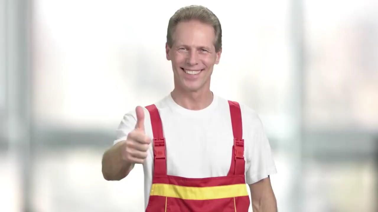 Who Has Wholesale Front-of-House Vests That Fit a Maintenance Crew?