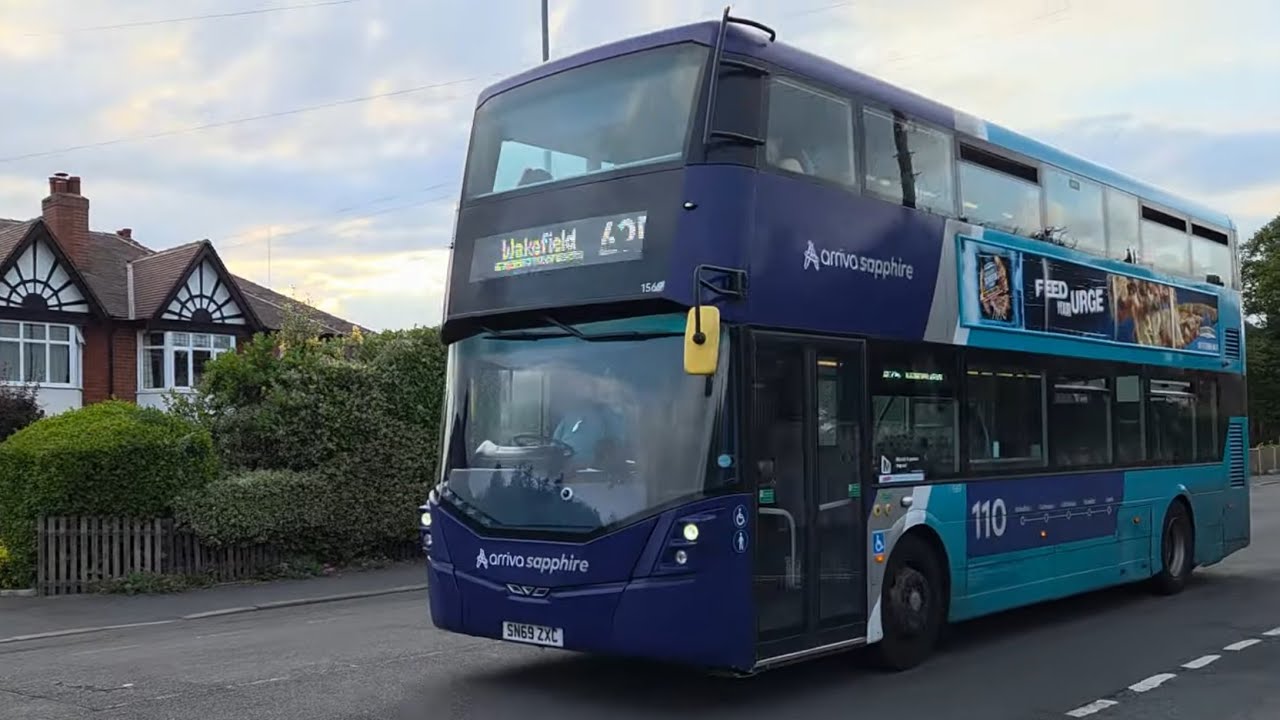 Bus Spotting in Wakefield Arriva Sapphire StreetDeck 1569 (SN69 ZXC) Route 425 Bradford to Wakefield
