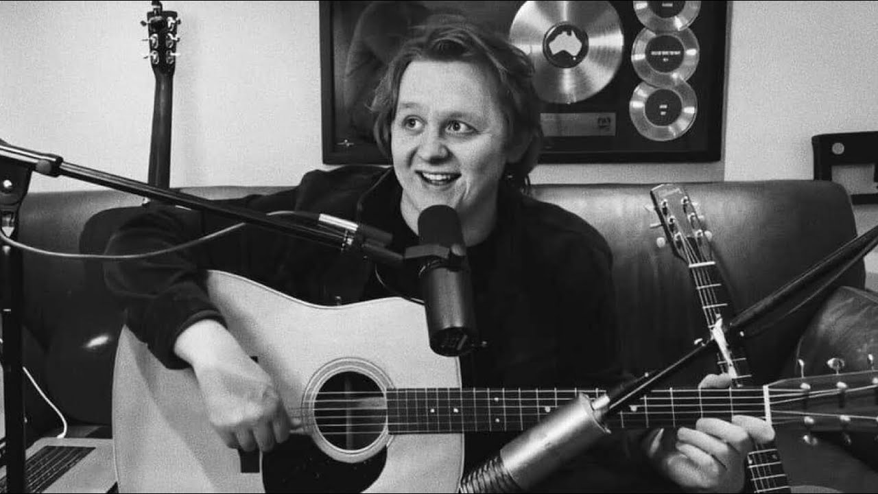 lewis capaldi being funny for almost 7 minutes