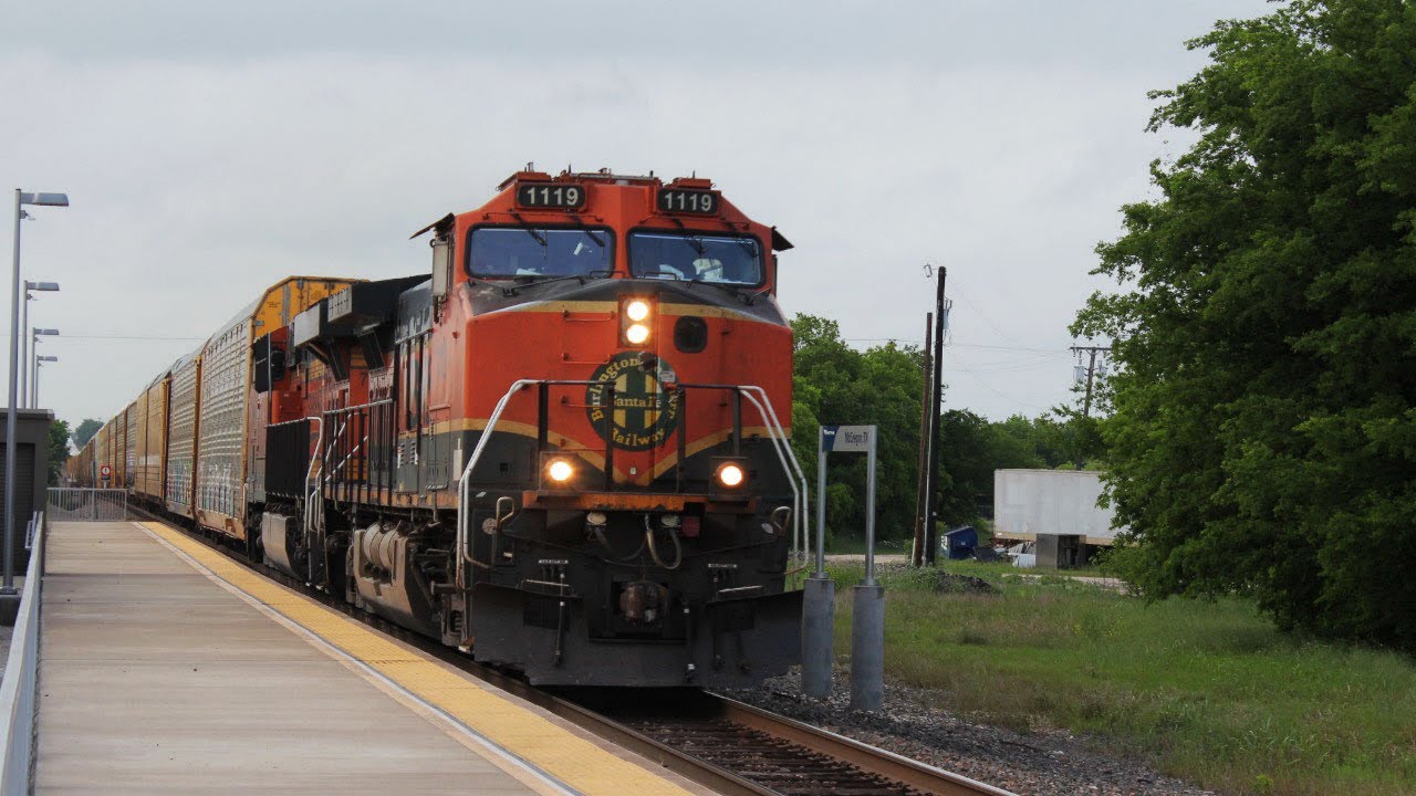 Chasing BNSF 1119 with an Amazing RS3L down the BNSF Fort Worth Subdivision!