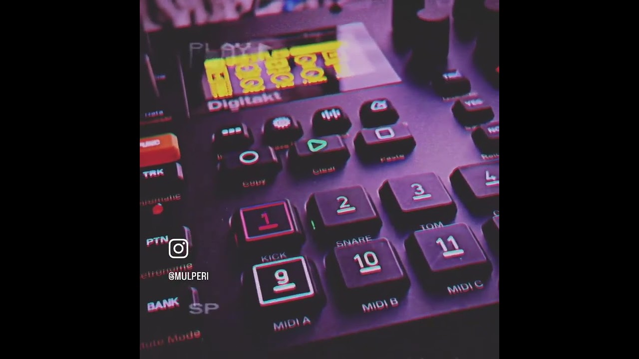SkyRoads Road 8 music with Digitakt and Blofeld synth