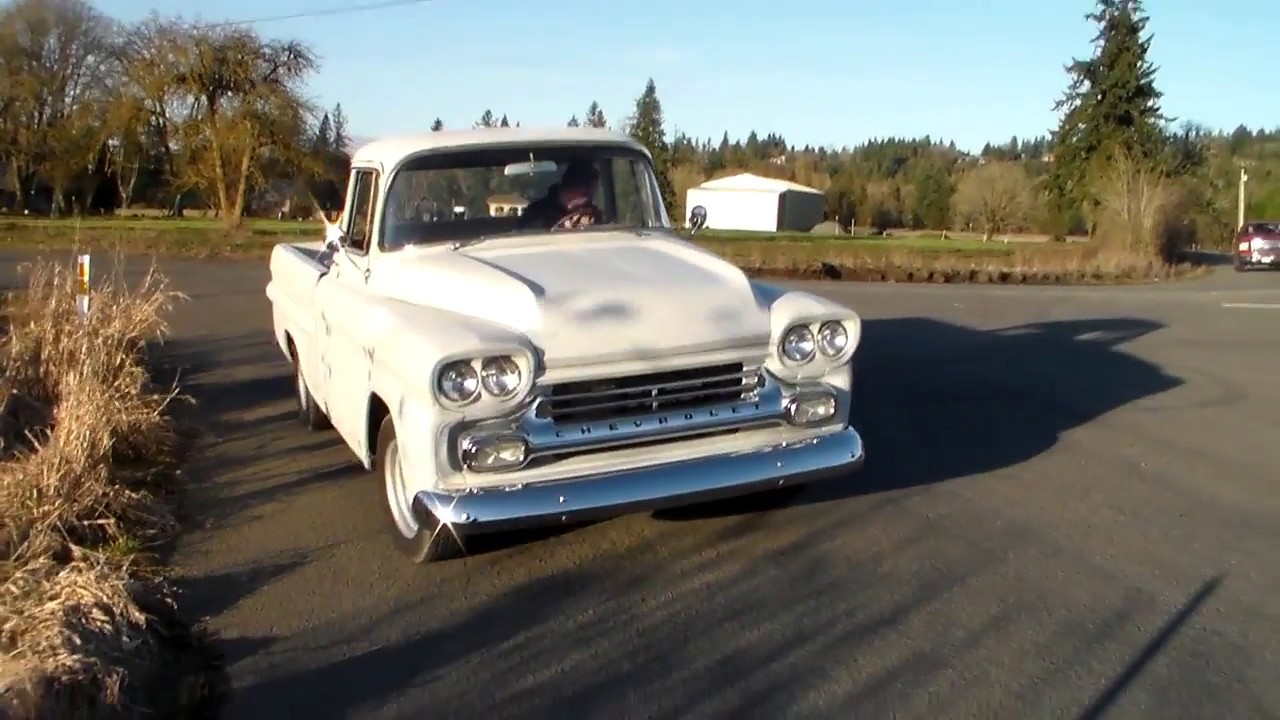 1958 Chevy Apache Fleetside (CTR-60)