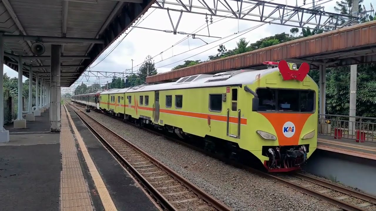 KLB Evakuasi EA203 KRL Bandara Ex Laka Poris tiba di Rawa Buaya