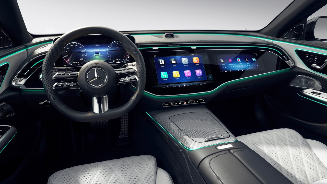 New MERCEDES E-CLASS (2024) - INTERIOR details (CRAZY SUPERSCREEN & AMBIENT lights)