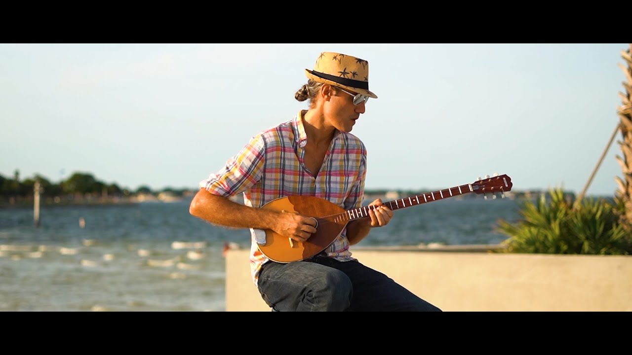 Balkana - Greenhorn (Official Music Video)
