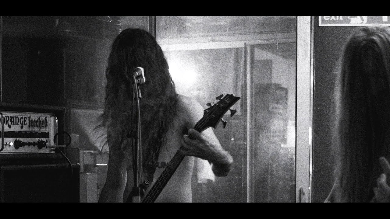Leeched - Nothing Will Grow from the Rotten Ground (Live)