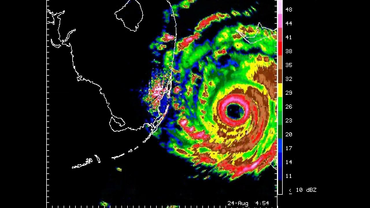 Hurricane Andrew 1992 Radar Animation at Landfall in Miami, FL