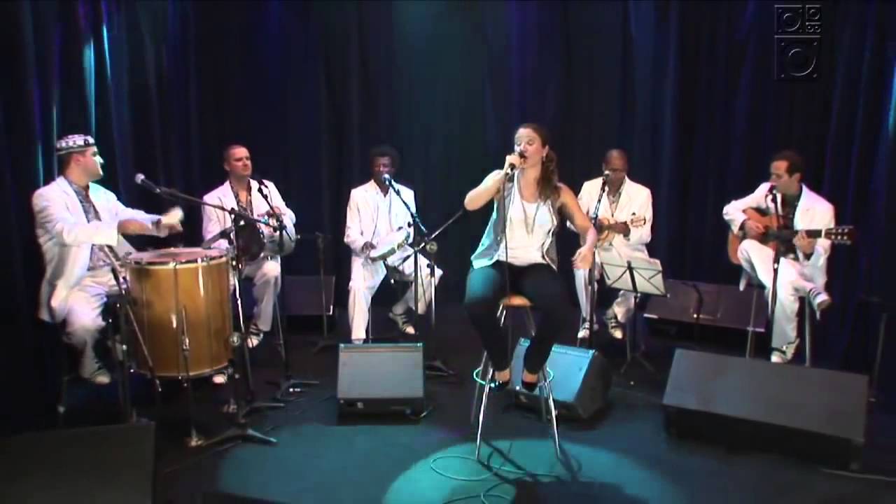 Maria Rita com Quinteto em Branco e Preto - 