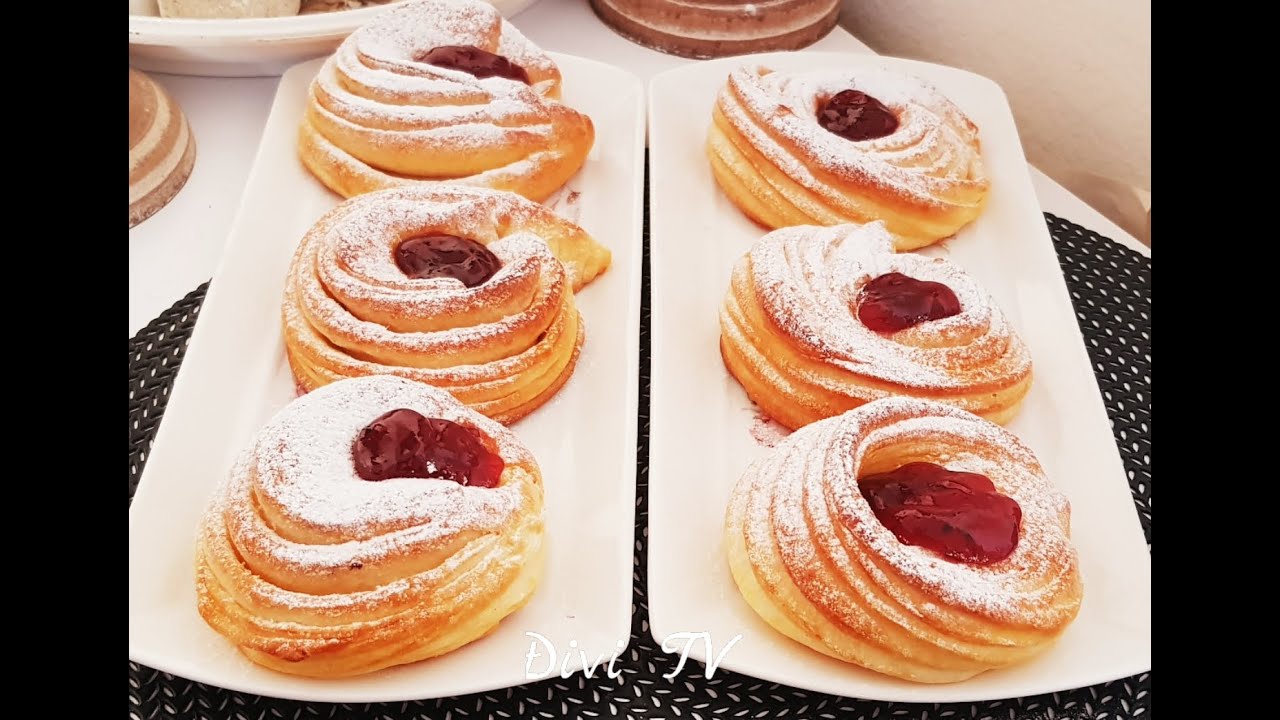 Croissant - Donuts / Butter - Donuts/ aus dem Backofen