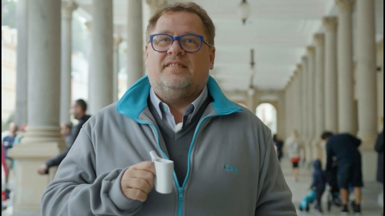 Kopta trumfl Johnyho Deppa ve Varech lepší limuzínou!! / Bus Salon s Václavem Koptou