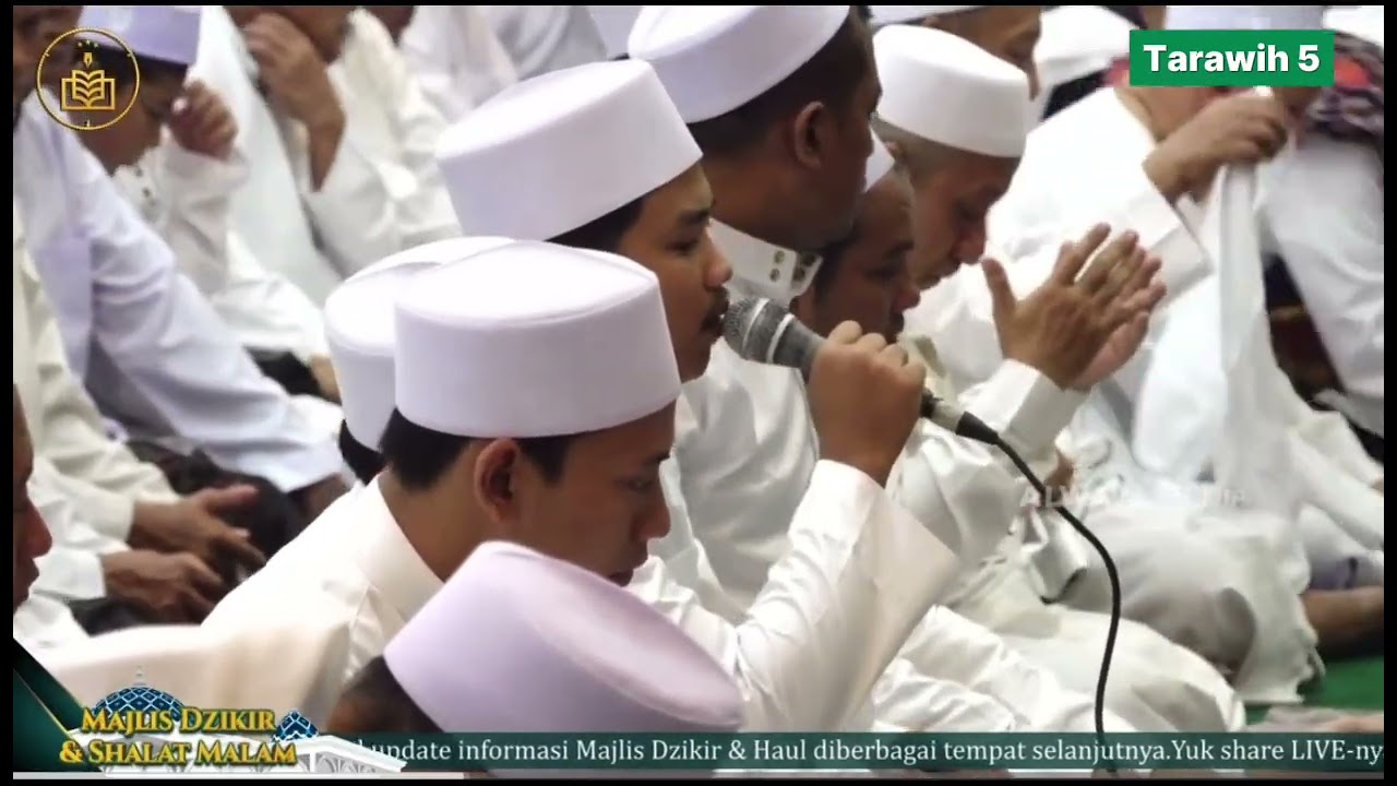 Bilal Sholat Tarawih Ponpes Assalafi Alfitrah Kedinding Surabaya