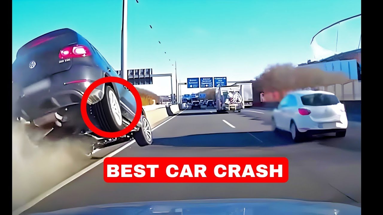 Unbelievable Dashcam Captures: Crazy Moments on the Road Compilation! Stupid but Funny Drivers
