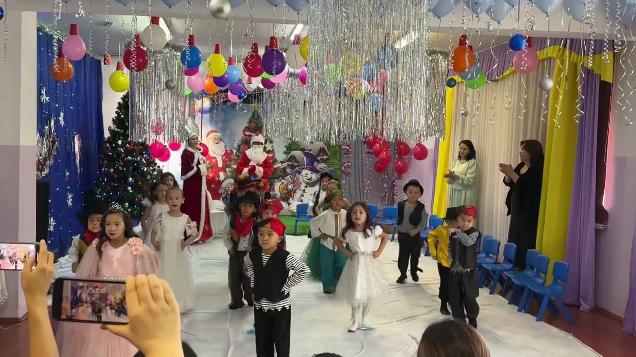 Жаңа жыл 2026🎀🎉🎁🪅🛍️🎀🪅