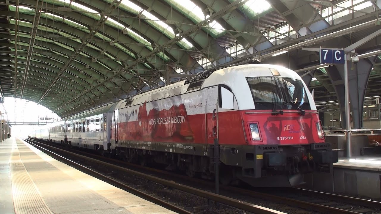 PKP EU 44 Husarz - PKP Intercity 5 370 001 PKP IC 1251 mit EC 46 am Ostbahnhof Berlin