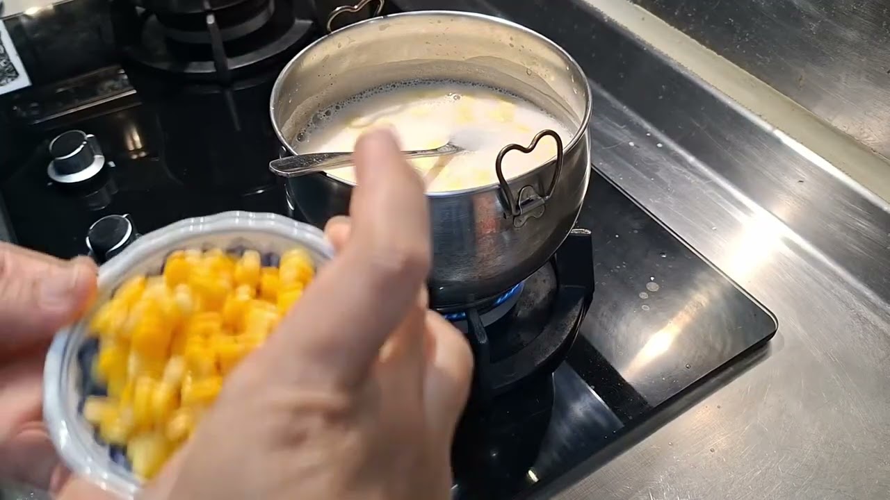 Bikin bubur sayur untuk majikan taiwan Pakai tepung ya 