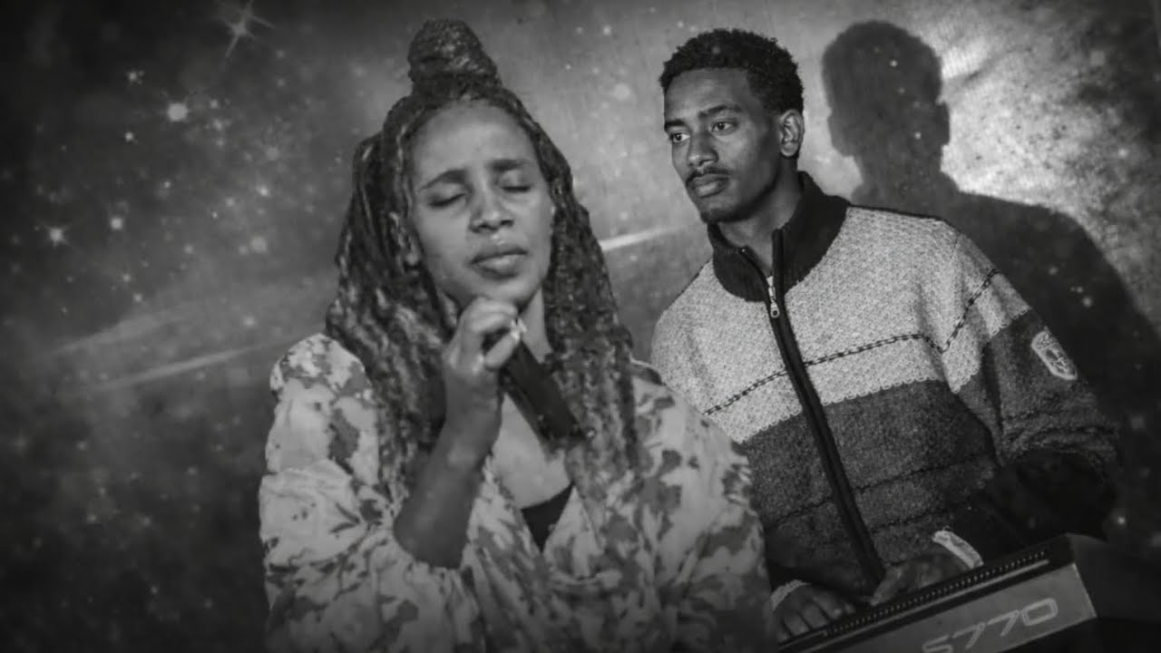 ሱናም በሌላ ክብር ተገላጠች ሊያዩት የምገባው ድንቅ worship እንደዚ አይነት ድንቅ አምልኮ👍 | Subscribe 🔔 | Comment #Piano#Piano