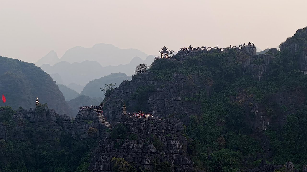 Vietnam — Between Places | Shot on Galaxy S25 Ultra (LOG) & DJI Air 3S (D-Log)