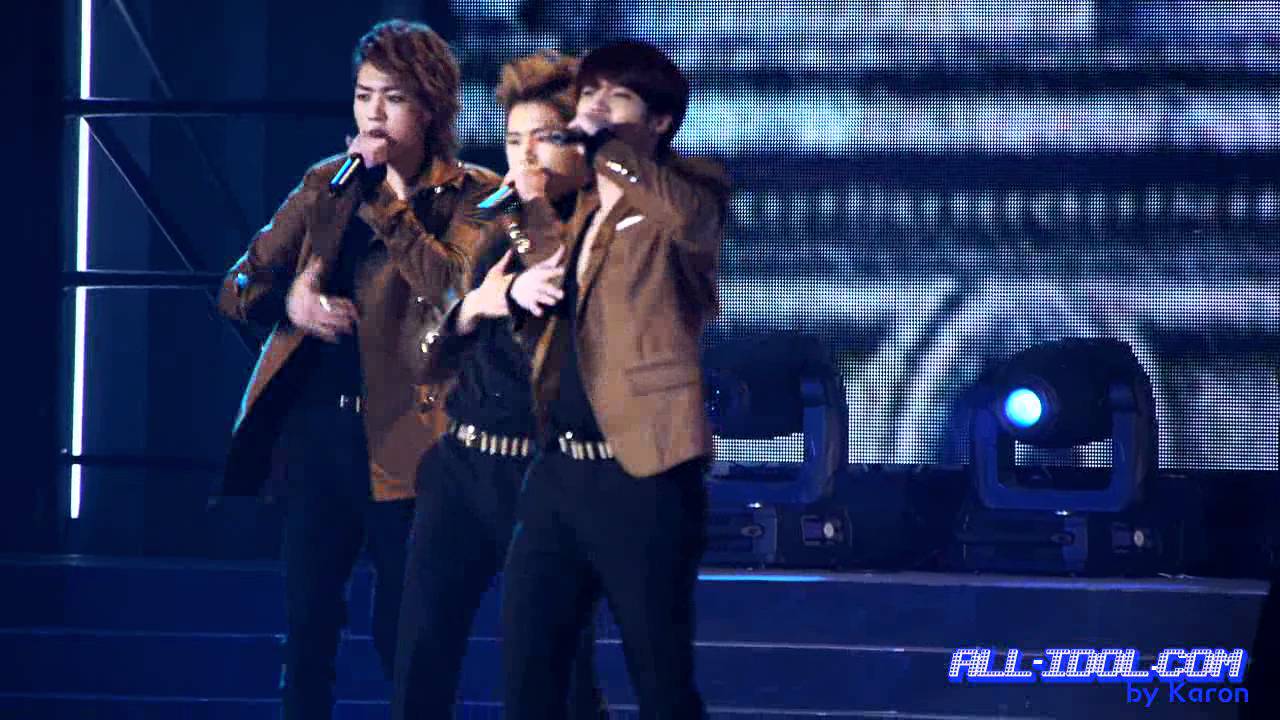 [Fancam] - 120311 - Infinite 'Paradise' Woohyun focus @ K Collection