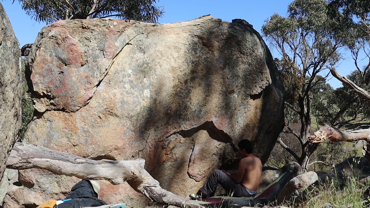 V3 - Babymoon || Roadside Boulders || Mt. Alexander Bouldering