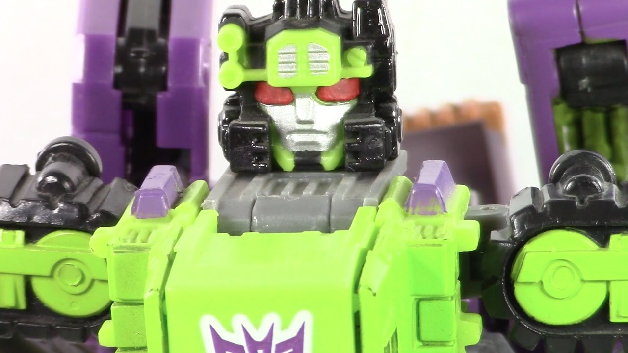 TRANSFORMERS UNIVERSE DEVASTATOR EN ESPAÑOL