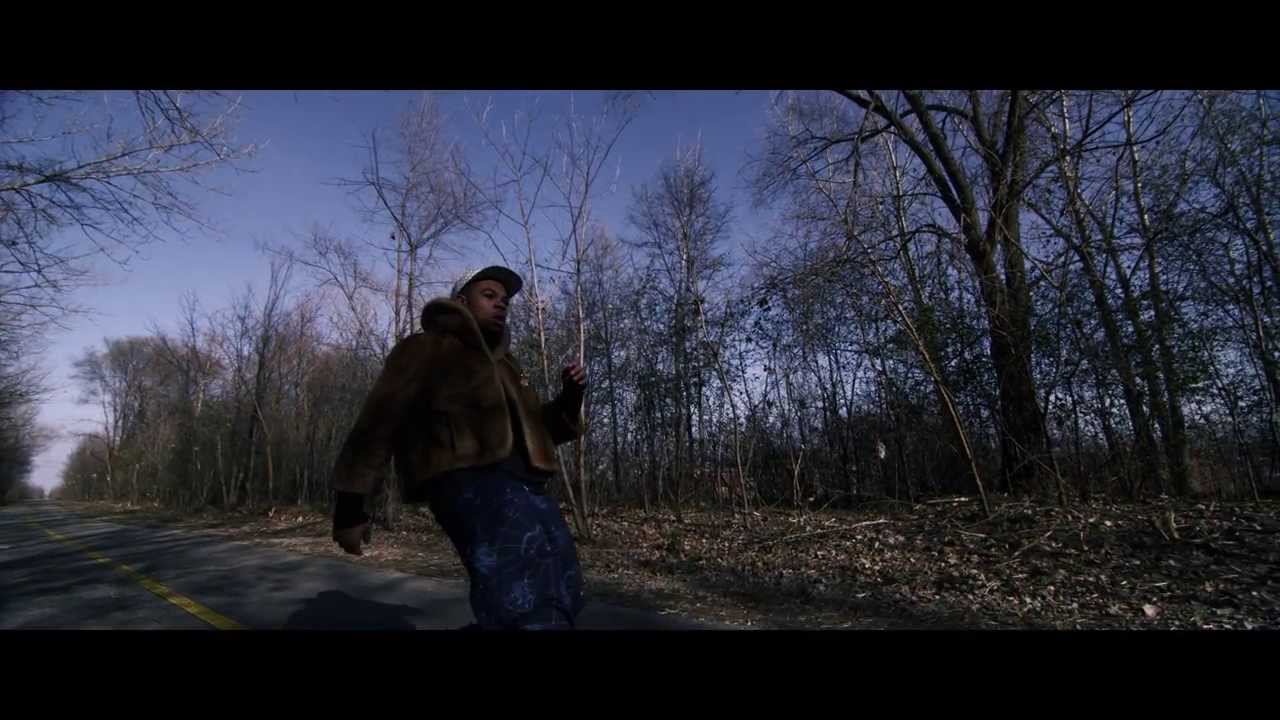 Taylor Bennett - Heartbreaker (Official Music Video)